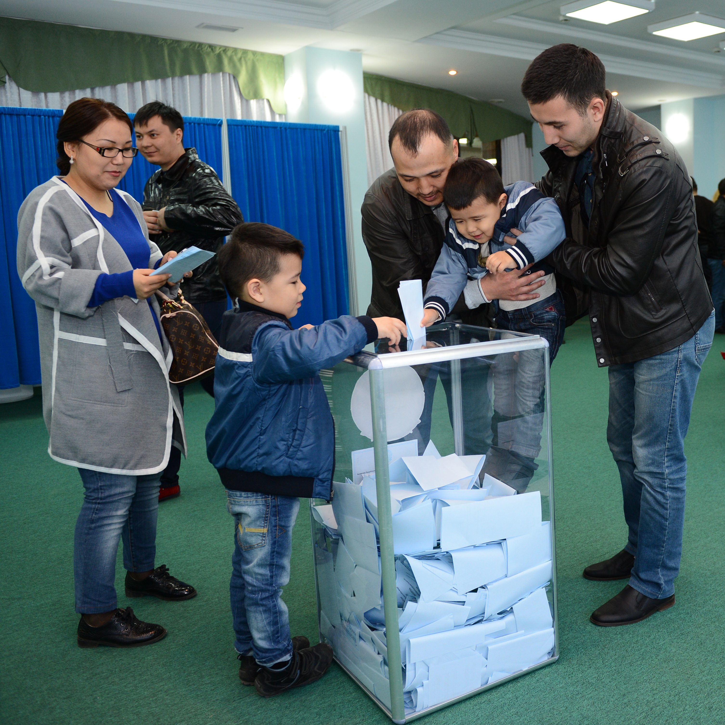 Сенім мен үміт көрінісі