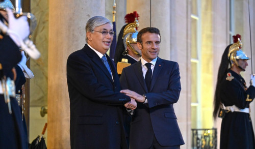 Президенттің Францияға сапары аясында отызға жуық келісім жасалды