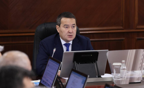 Әлихан Смайылов министрлерге ескерту жасады
