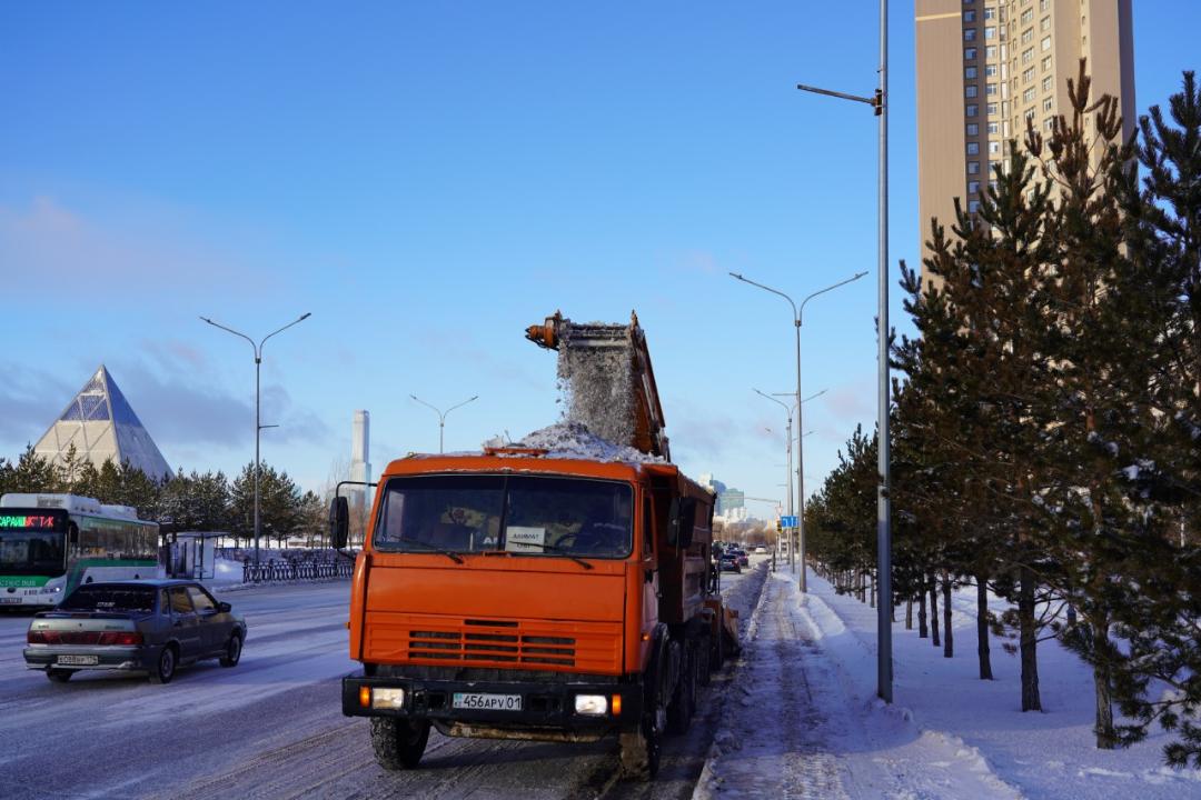 Елордада қар күреу жұмыстары қалай жүріп жатыр?