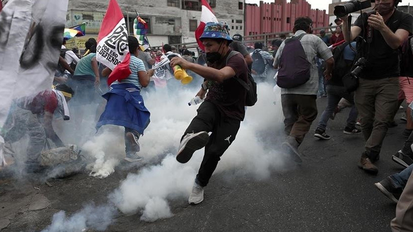 Перудегі наразылық кезінде 14 адам қаза тапты