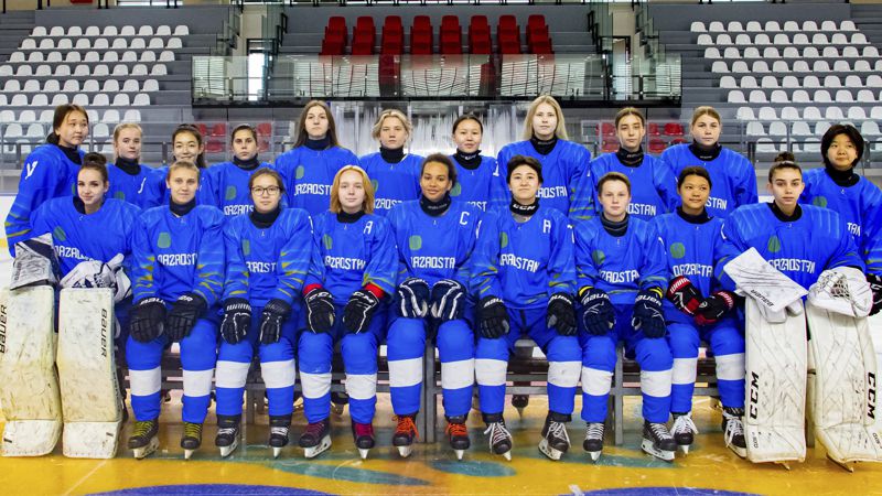 Қазақстан хоккейшілері Болгарияда сәтті өнер көрсетті