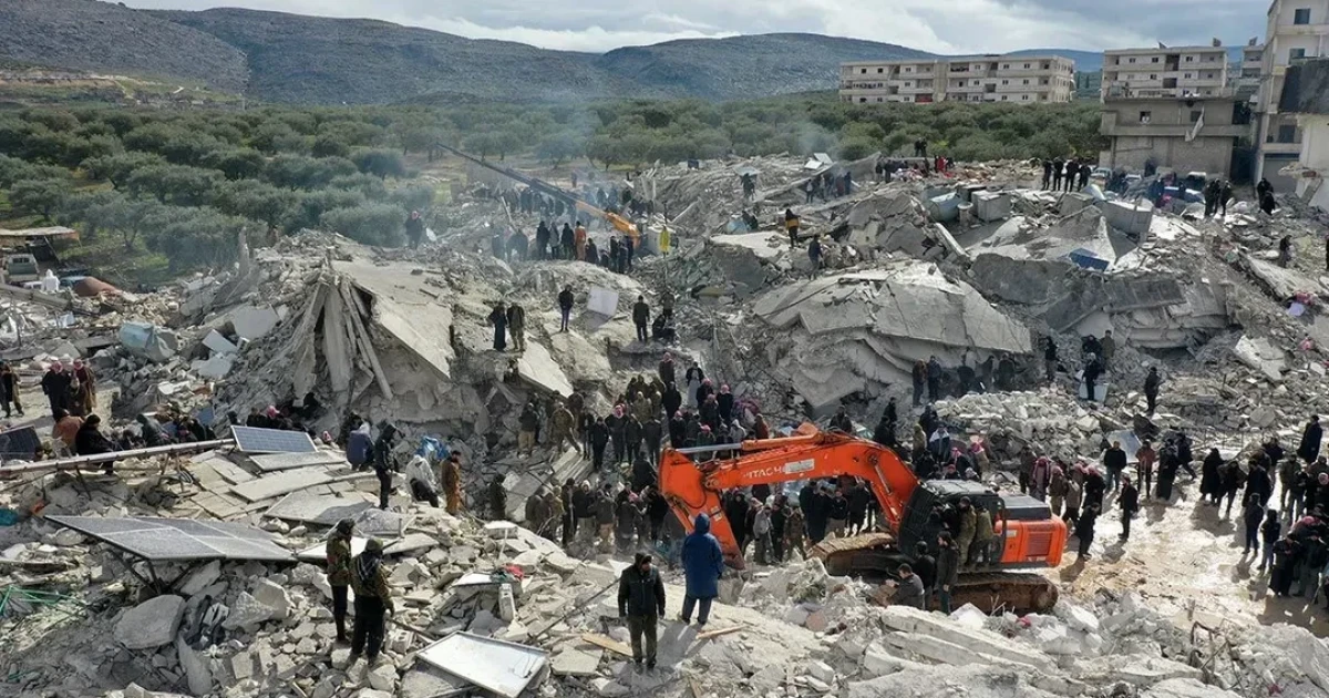 Аса Акира әдемі трахает