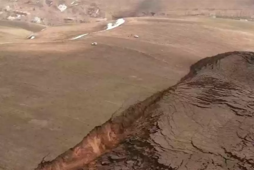Қырғызстанда топырақ көшкіні жүріп, тұрғындар эвакуацияланды