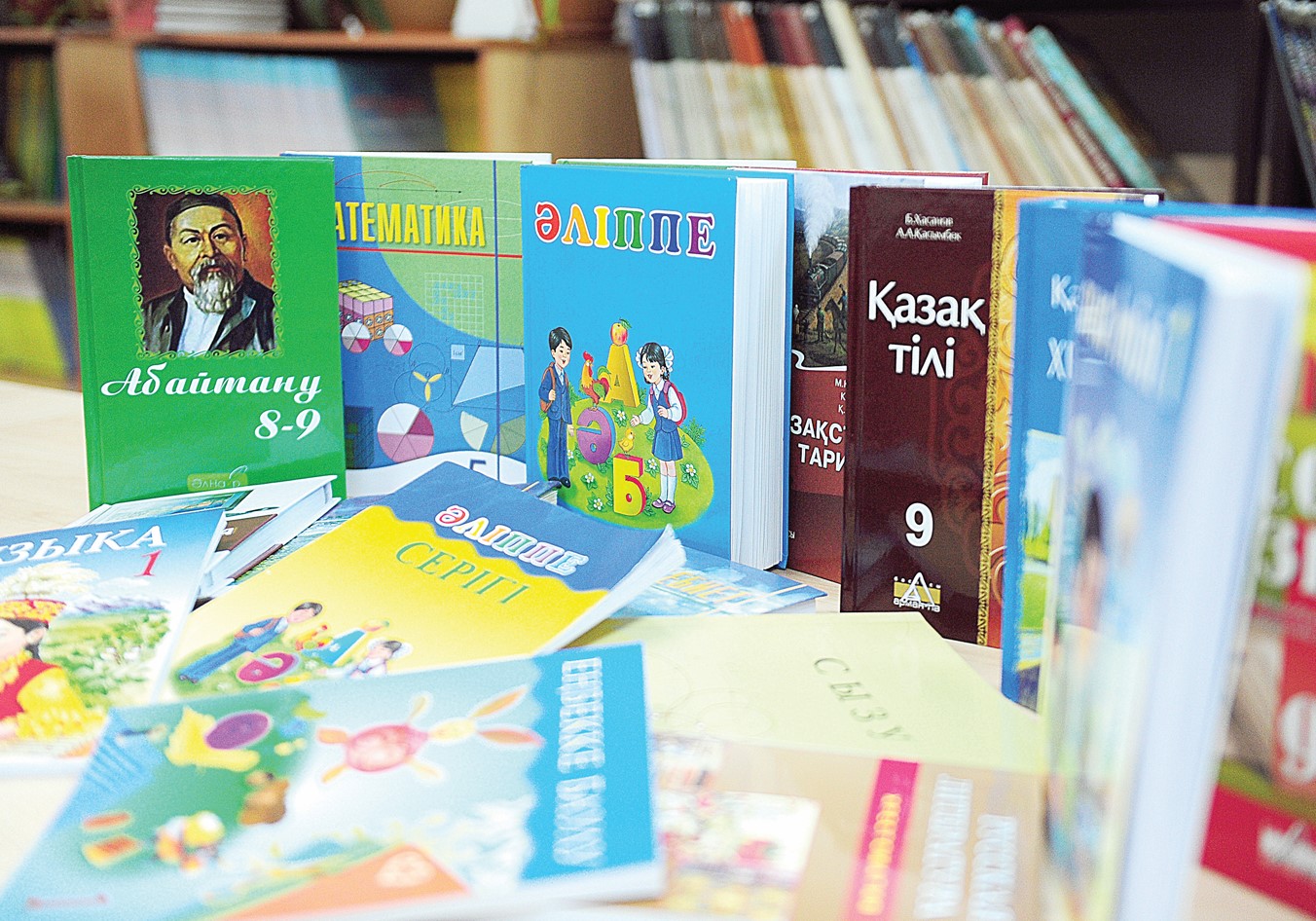 Оқулық сапасын қалай жақсартамыз?