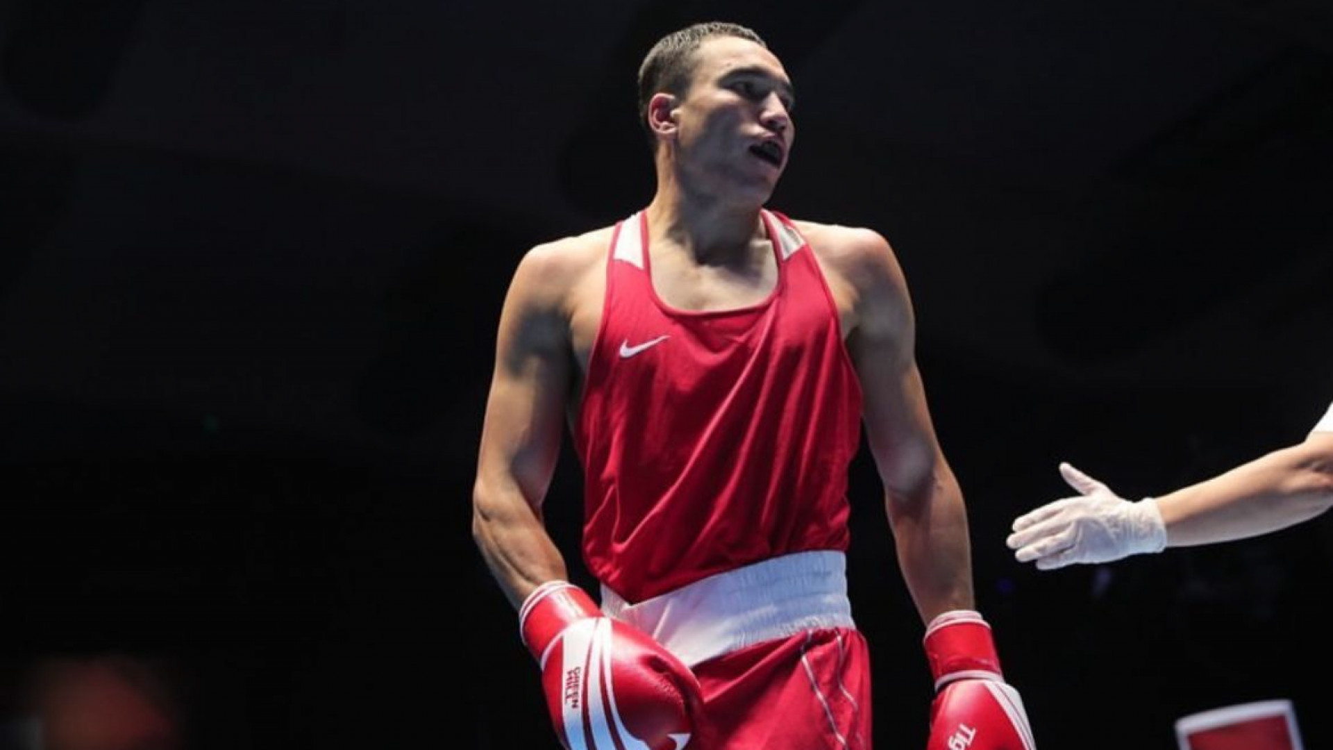 Тағы бір қазақ боксшысы әлем чемпионатының финалына өтті