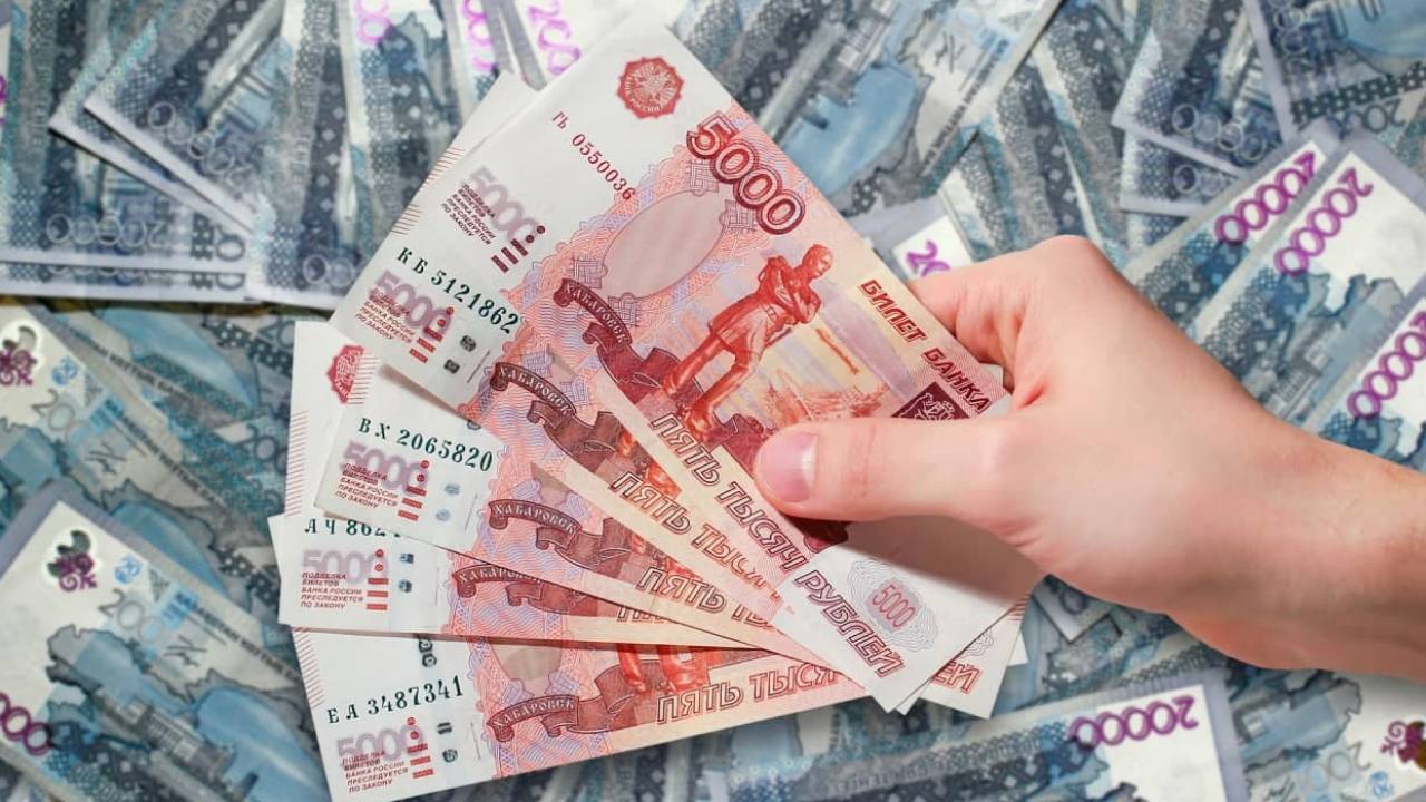 700000 рублей в тенге
