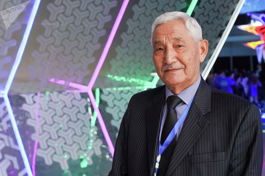 «Кең болсаң, кем болмайсың»