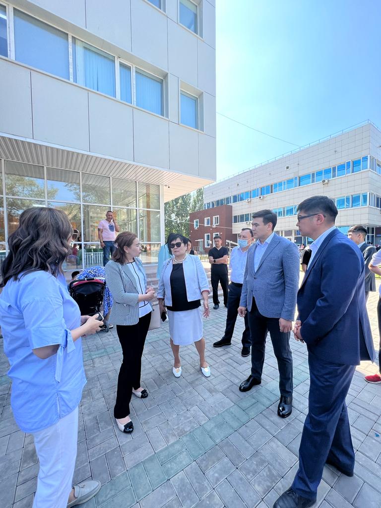 Сенатор Бибігүл Жексенбай Астанадағы №8 қалалық емханада болды