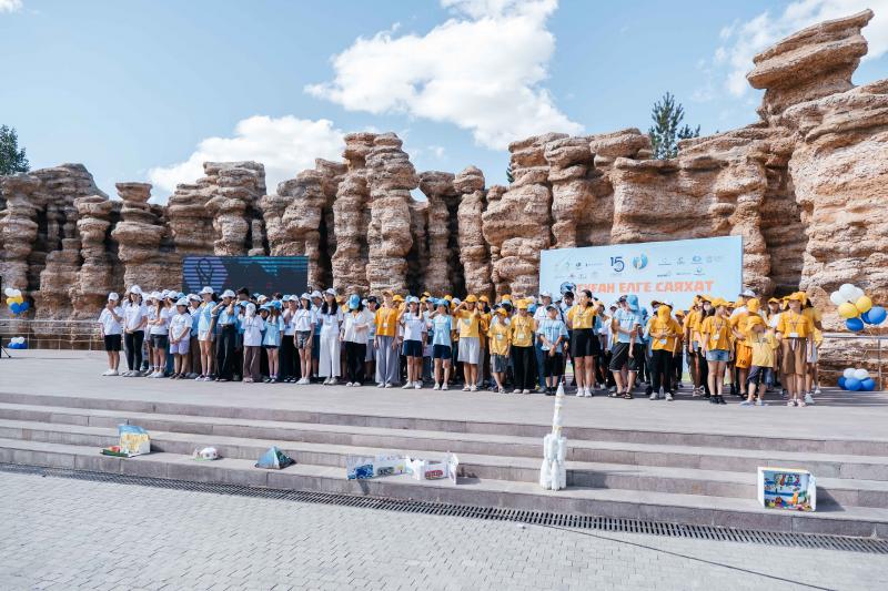 600 бала саяхаттан оралды