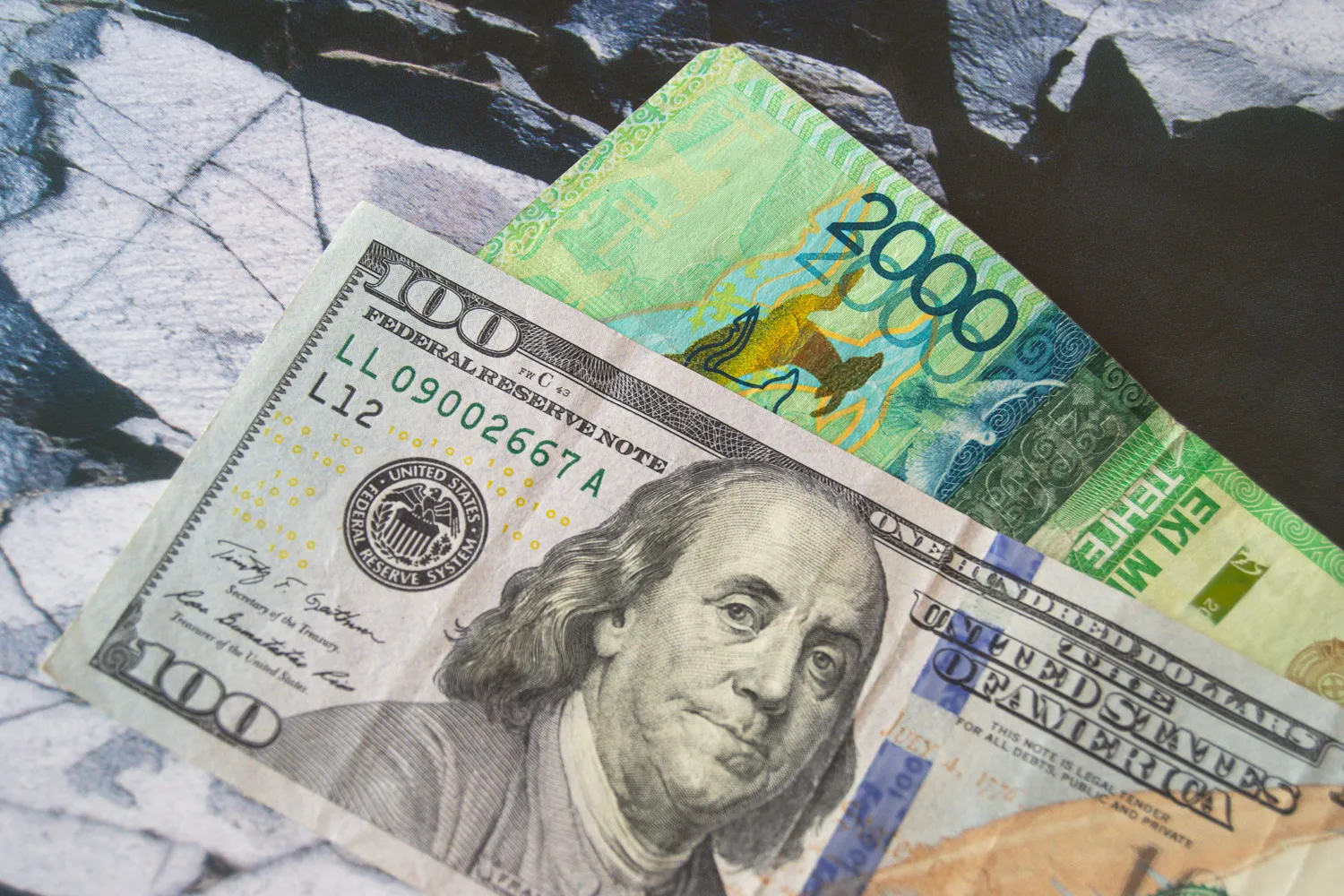 Ұлттық банк бүгінгі валюта бағамын белгіледі