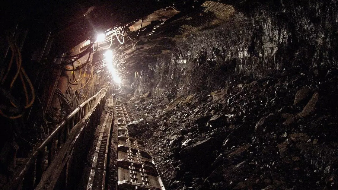 Қарағанды облысында өртенген көмір шахтасынан 222 жұмысшы құтқарылды