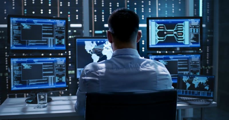 IT саласының ауқымы кең