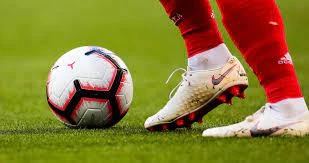 Қонақтар есе жібермеді