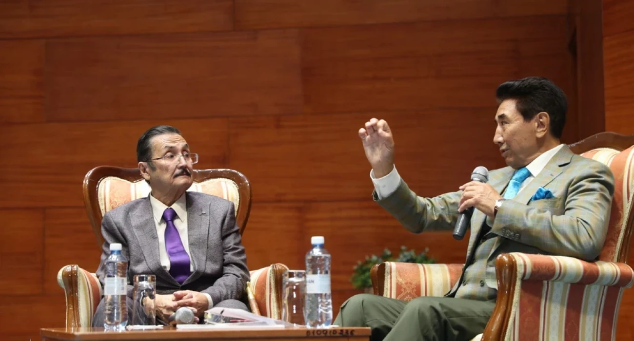 E 1 сауна порно видео