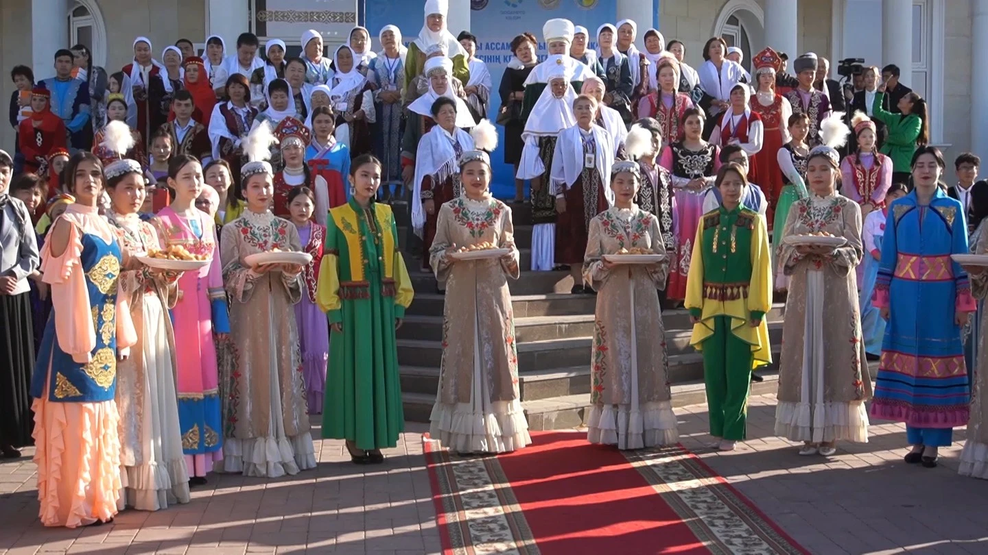 Аналардың алқалы жиыны