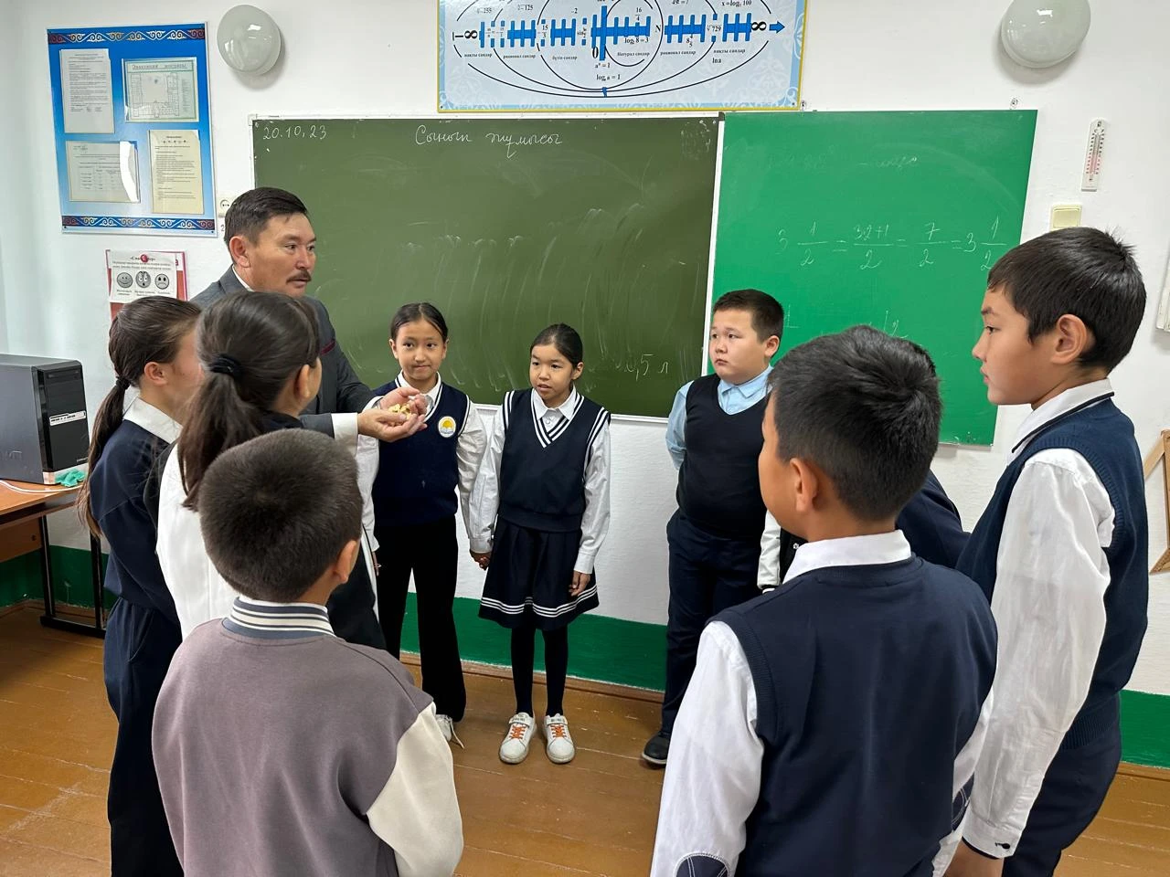 «Біз Қаныш Сәтбаев ауылынанбыз!»