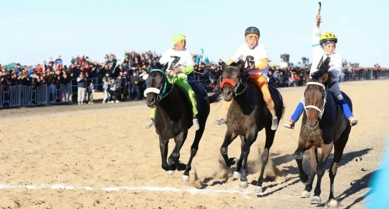 Жалаңаш әйелдердің видеосы