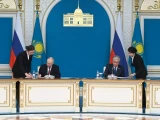 Қасым-Жомарт Тоқаев пен Владимир Путин бірқатар құжатқа қол қойды