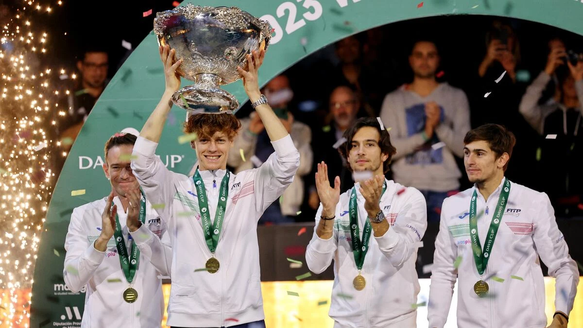 Италия Дэвис кубогін иеленді