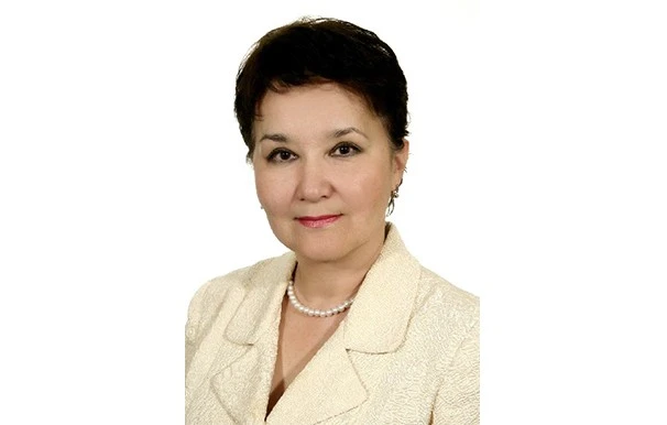 Алға ұмтылған озады