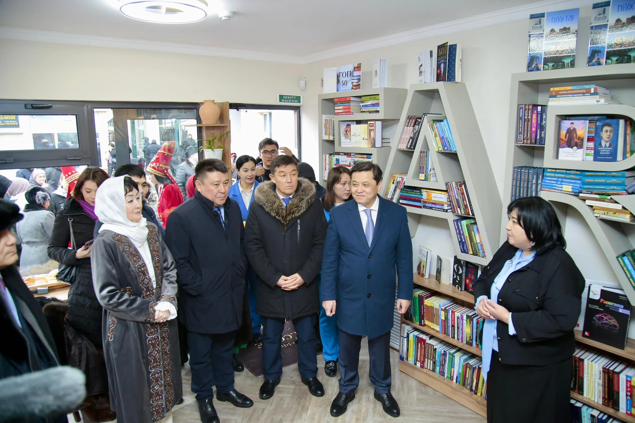 Түркістан облысында «Базардағы кітапхана» жобасы іске асырыла бастады