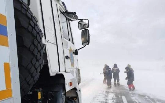 Қар құрсауынан құтқарылды