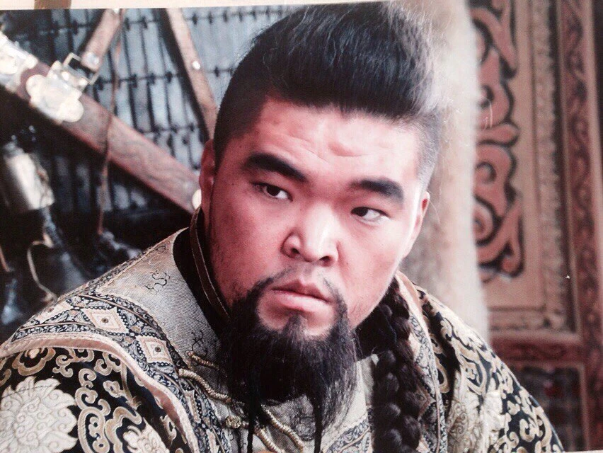 Әшім Ахметов: Қаламақымды АҚШ-та білім алуға жұмсадым