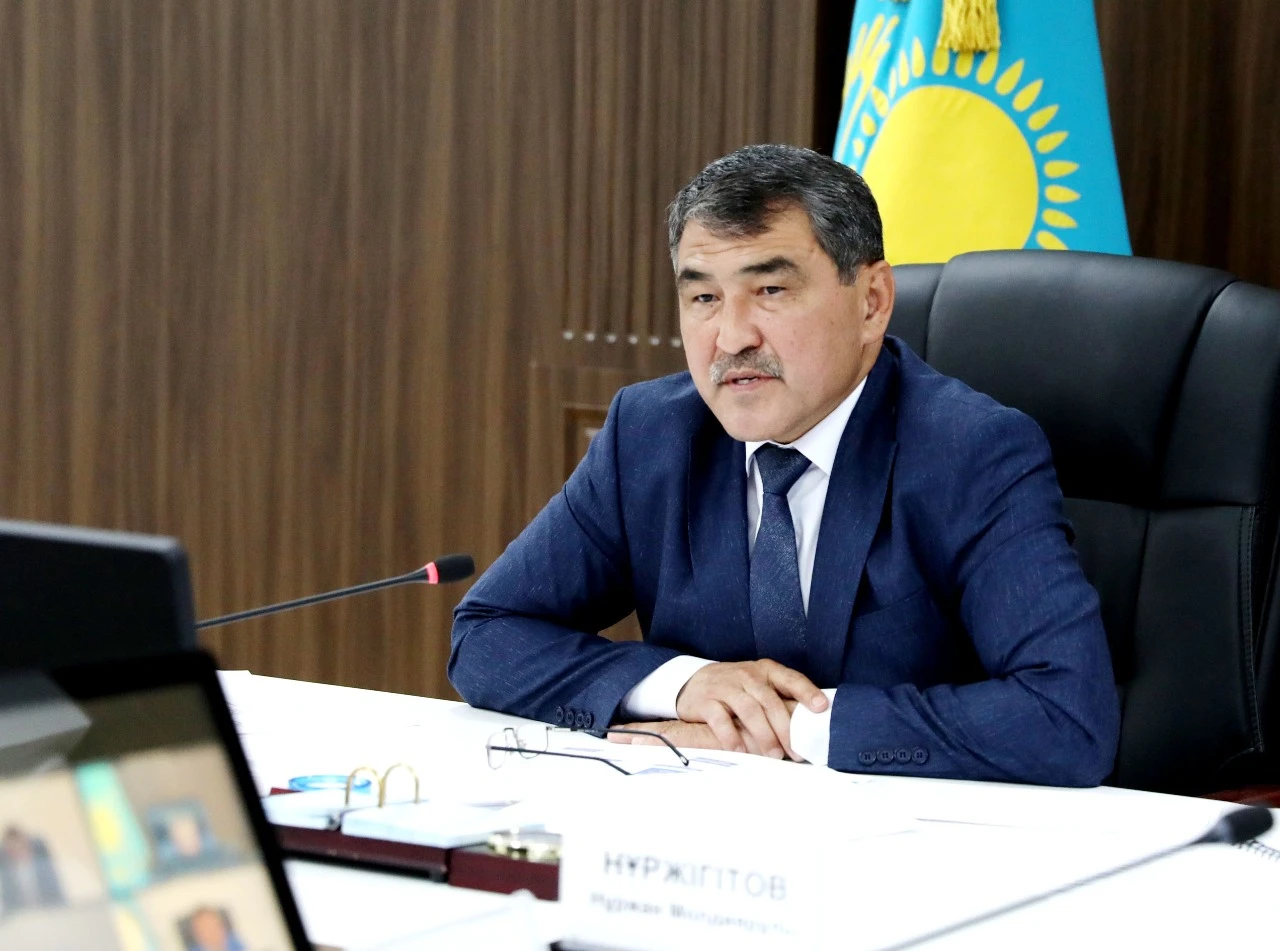 Тағы бір министр лауазымында қалды