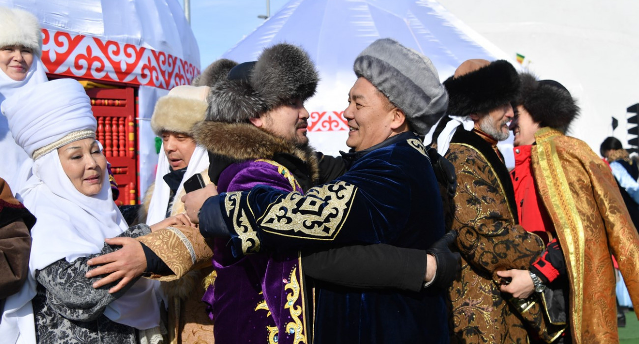 Перілердің порно суреттері