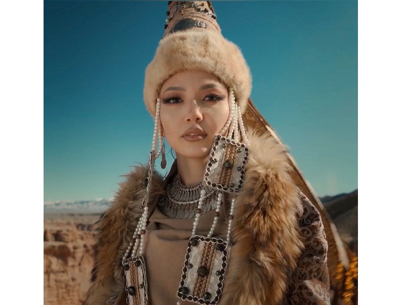 Жалаңаш сұлулық суреттері