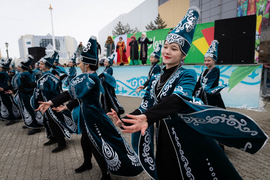 Көрісудің тағылымды айшықтары