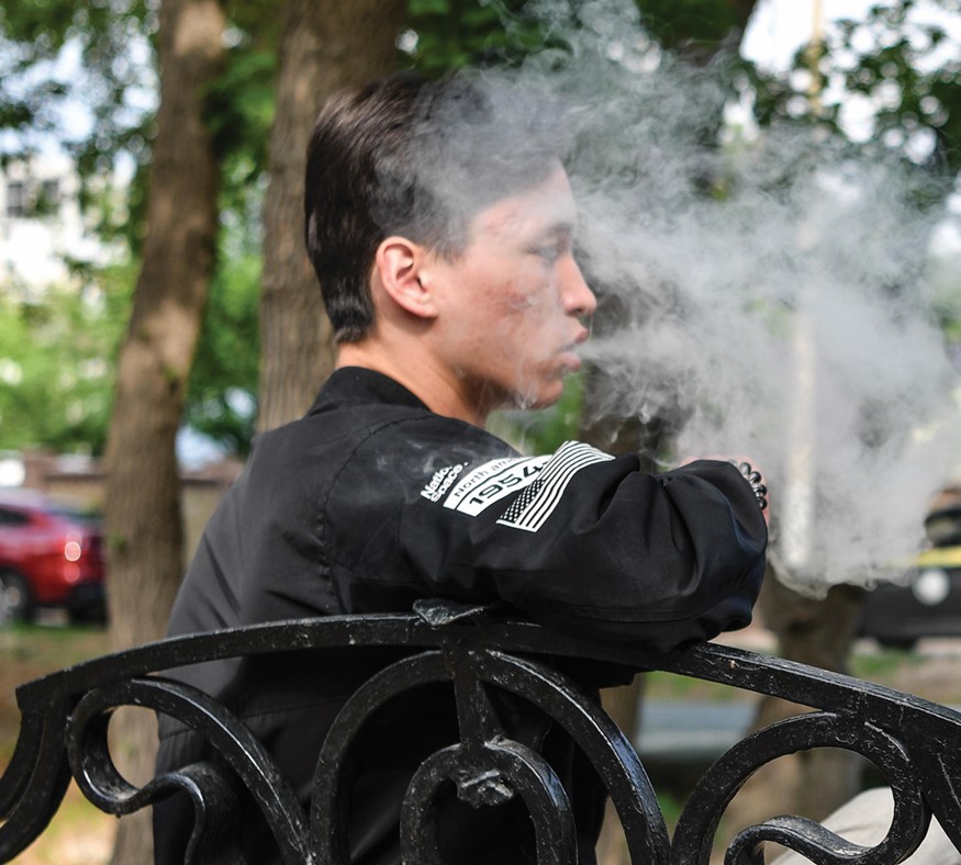 Кеселді әдеттің кесірі көп