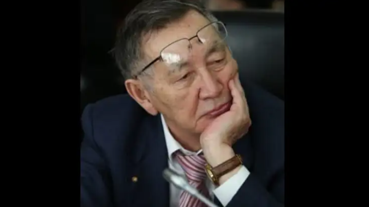 Айтулы азаматтан айырылдық