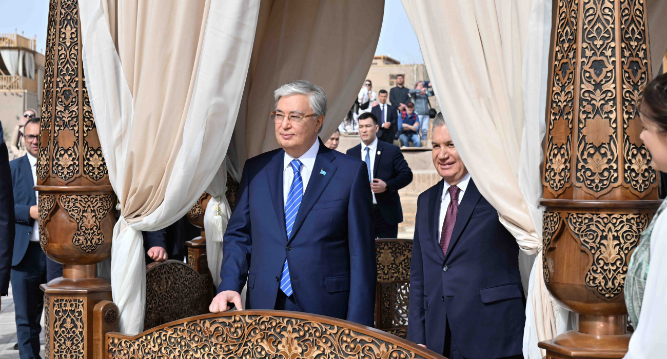 Даллас порно фильмін қараңыз Виктория Лопырева жалаңаш