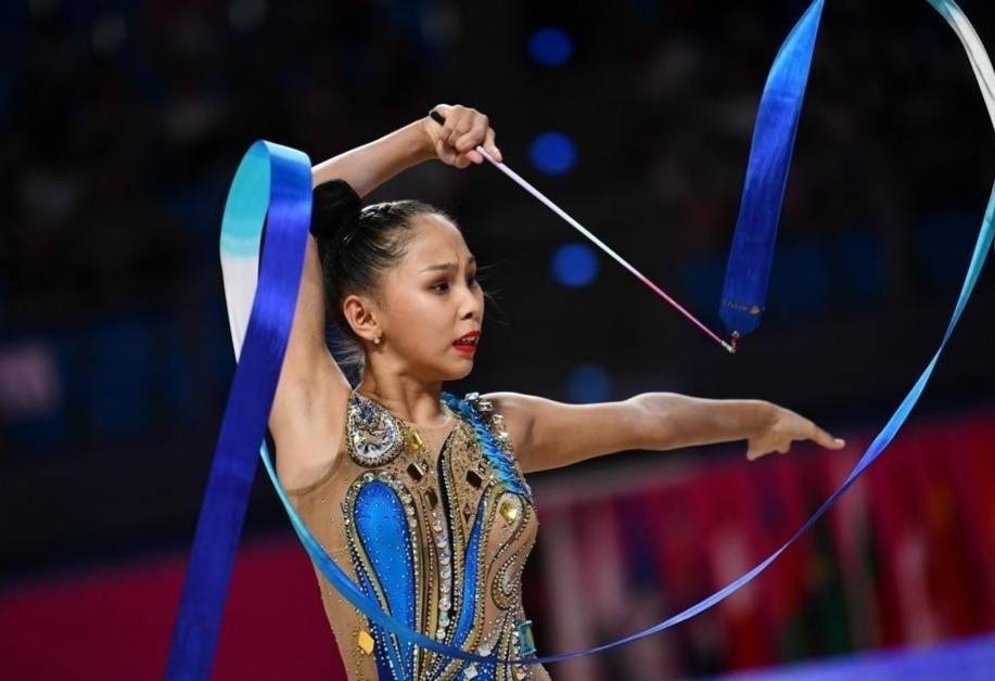 Көркем гимнастика: Қазақ қызы Азия чемпионатында топ жарды