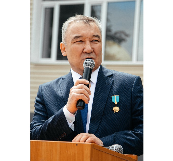 Еңбек Ері ақ жол тіледі