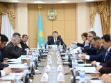 Сенатта Қазақстанның ақпараттық-имидждік саясатын дамыту мәселесі талқыланды