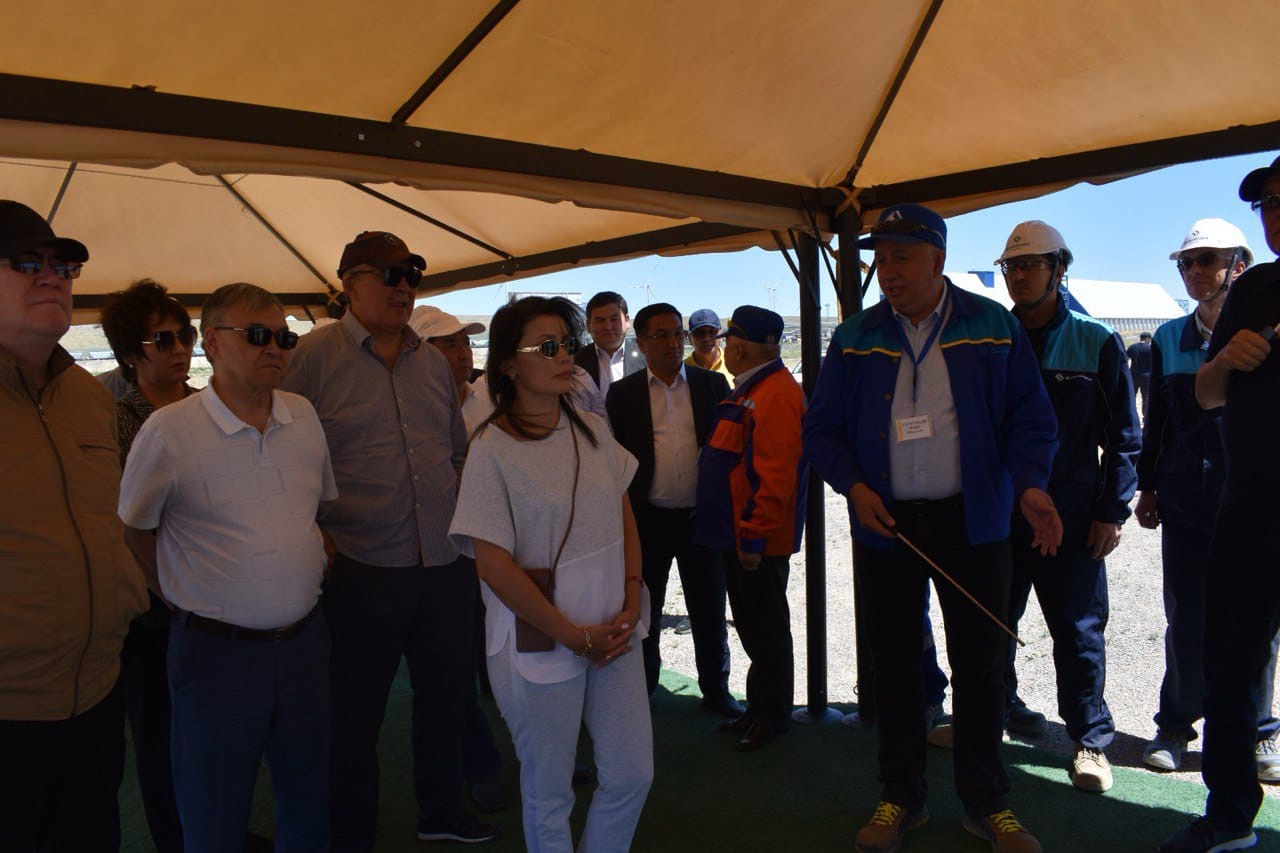 Сенаторлар өңдеу өнеркәсібін дамыту мәселесін қарады