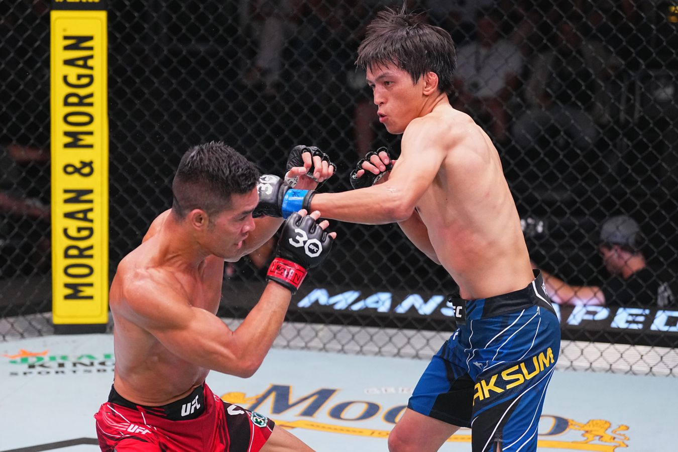 Азаттың қарсыласы анықталды