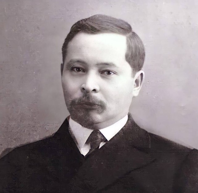 Біле жүріңіз... Сұлтанмахмұттың көзін емдеген