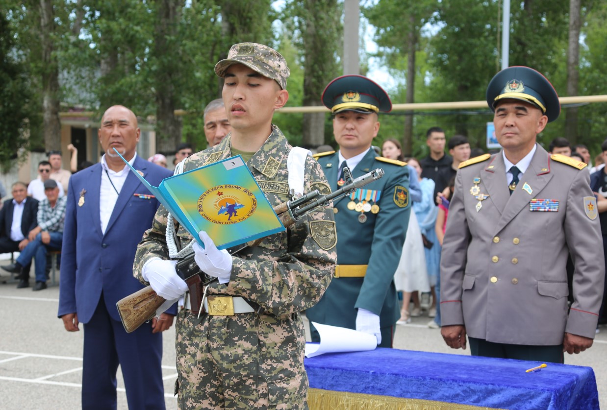 Тау қорықшысы полкінің жауынгерлері