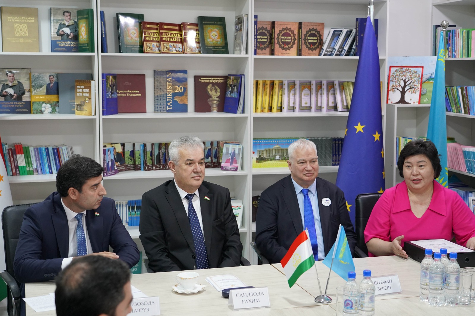 Педагогикалық шеберлігін шыңдайды