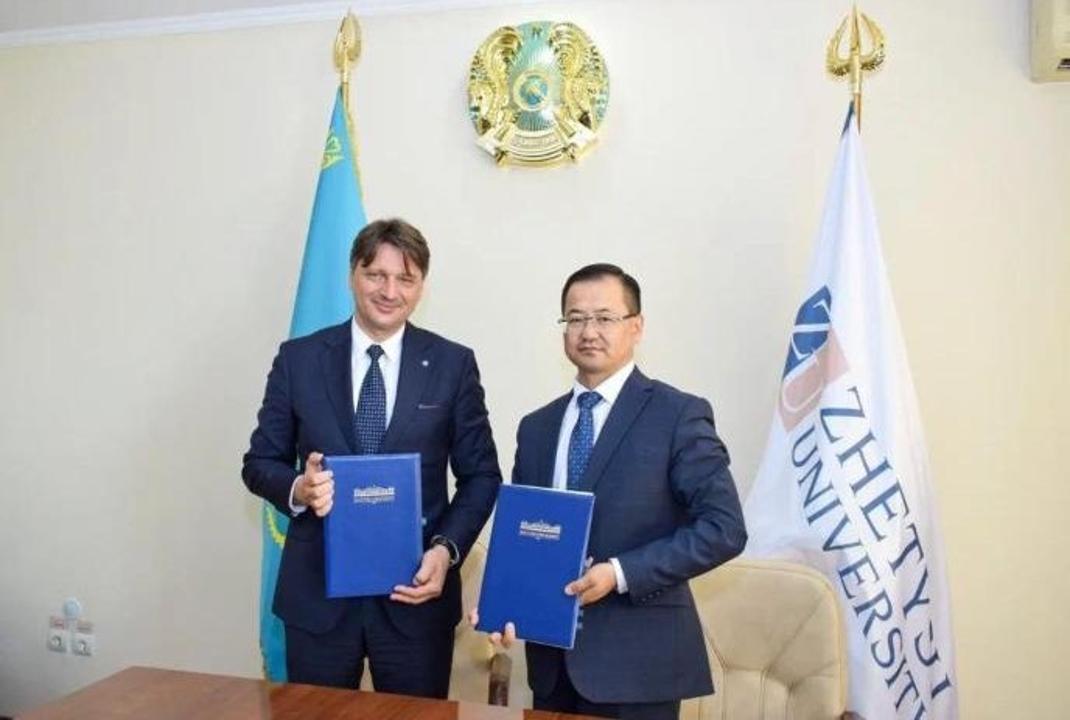 Жетісудан Польшаға дейін...