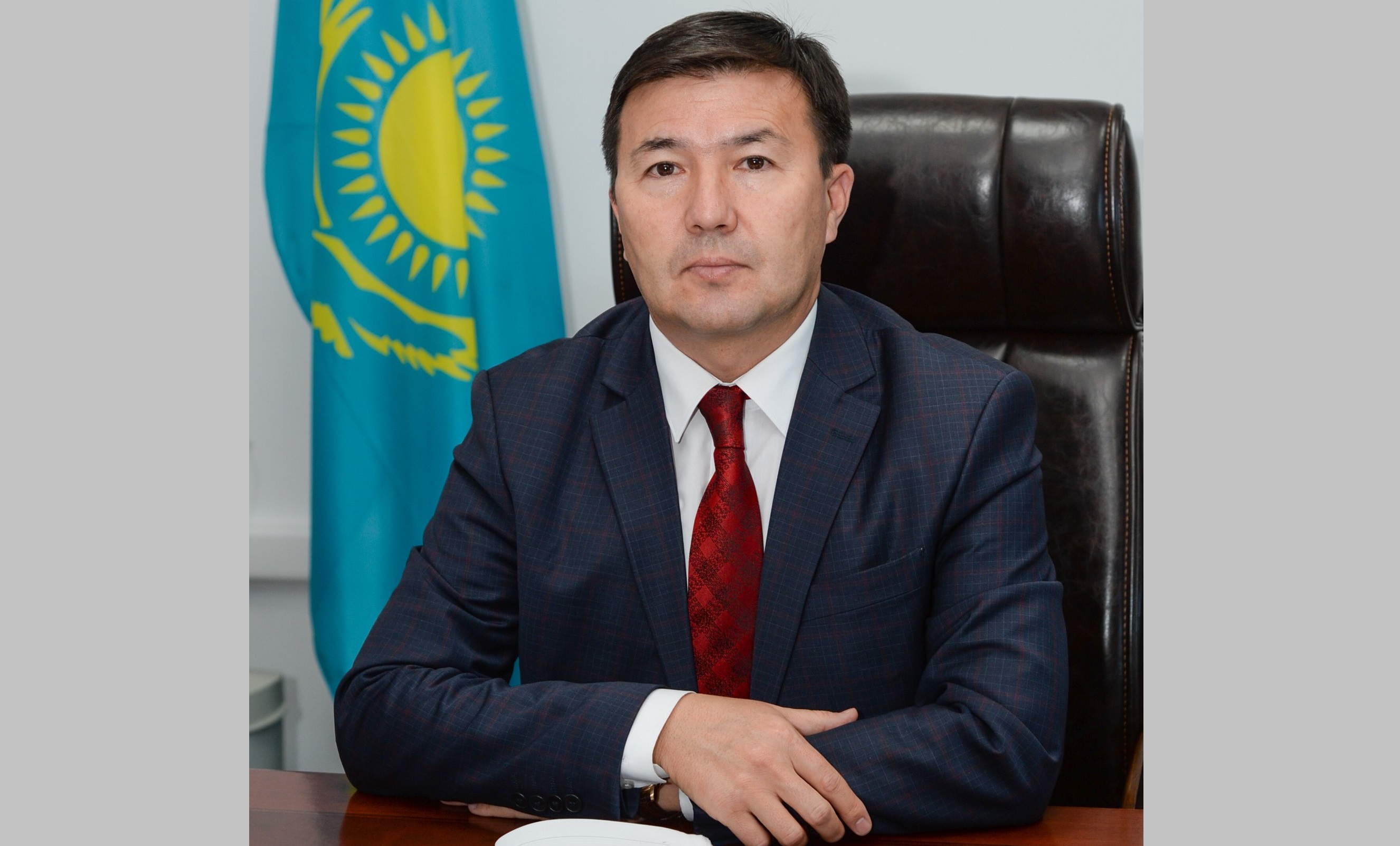 Еңбек қатынастары: Әріптестік пен сұхбаттастық