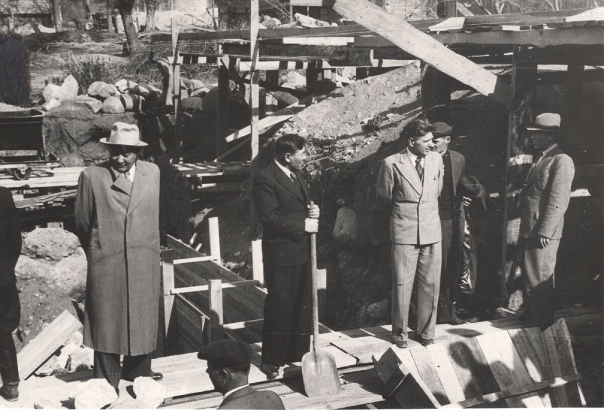 Академияның іргетасы