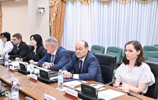 Жаңа құжаттың жүгі салмақты