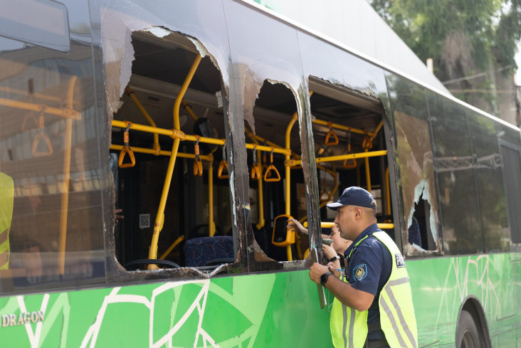 Алматыдағы автобус апаты: Жүргізуші ұсталды