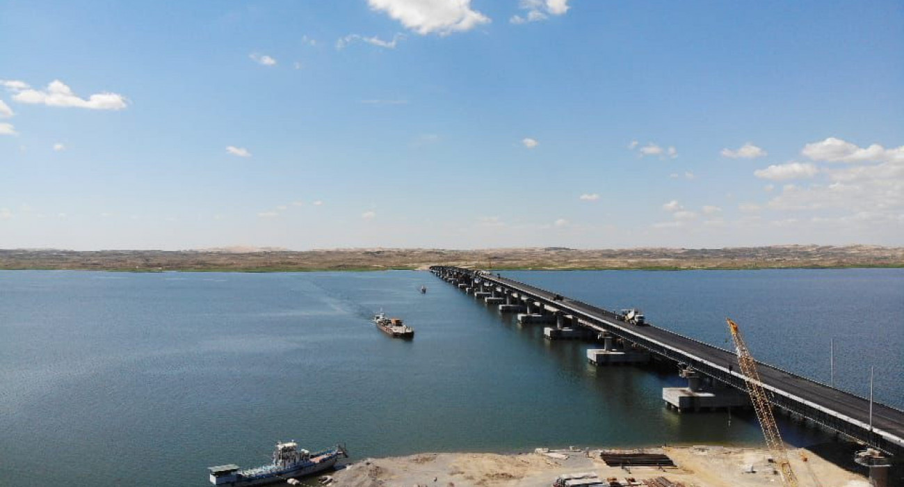 Новая Каховкада секс Колготки және өкшесі бар қызбен жыныстық қатынас