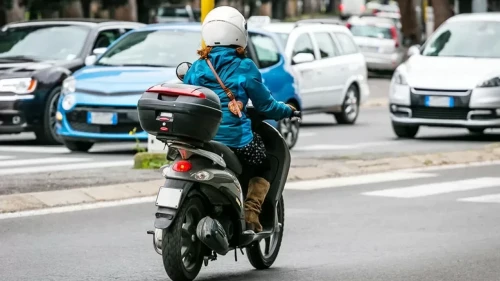 Енді елімізде мопедтерді мемлекеттік тіркеу міндеттеледі